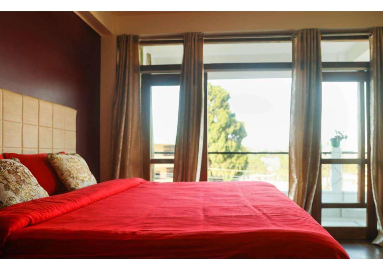 East Blue Homestay Shillong Exterior foto