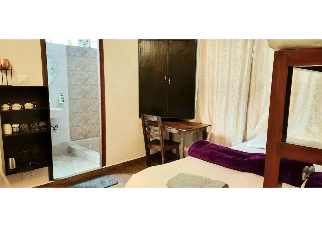 East Blue Homestay Shillong Exterior foto