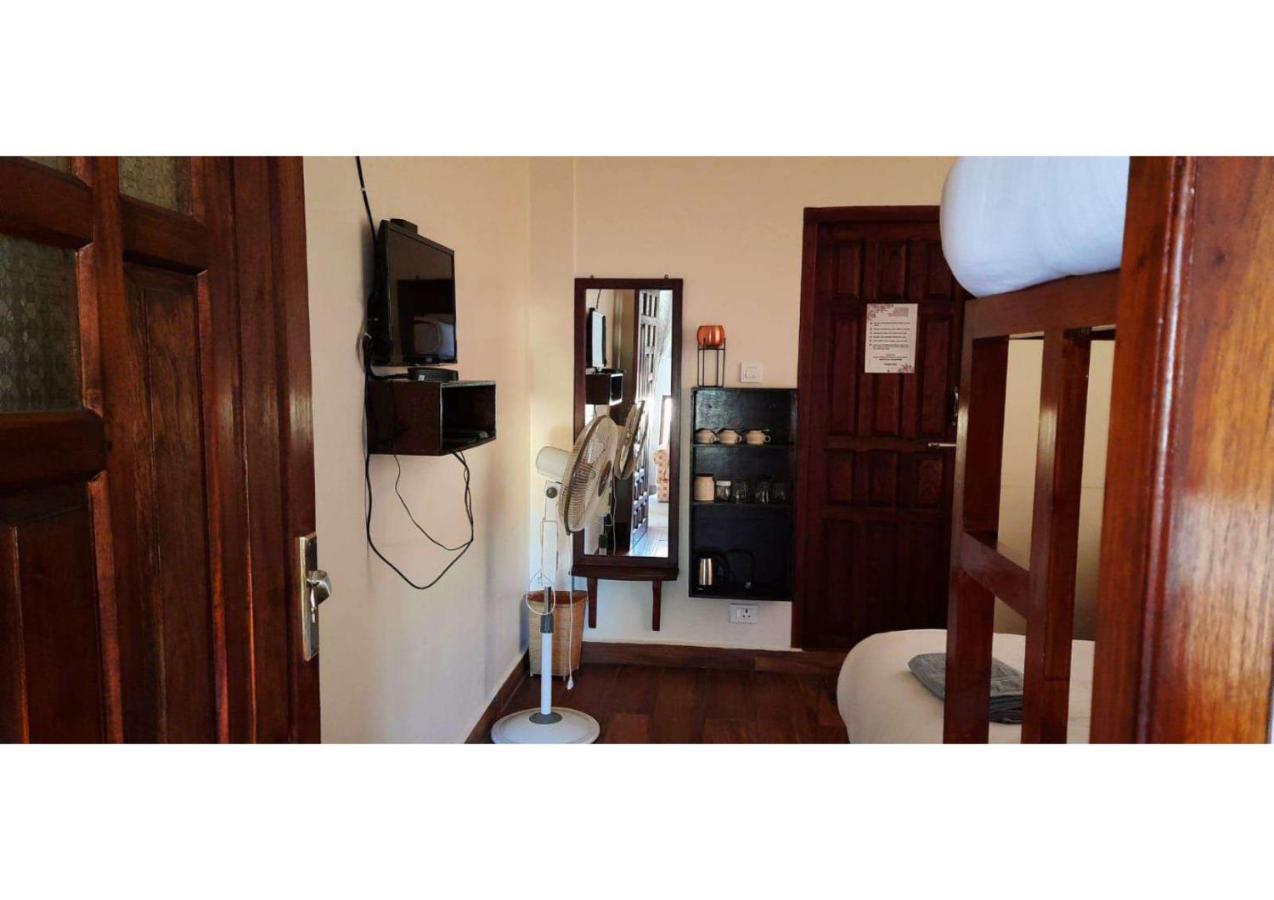 East Blue Homestay Shillong Exterior foto